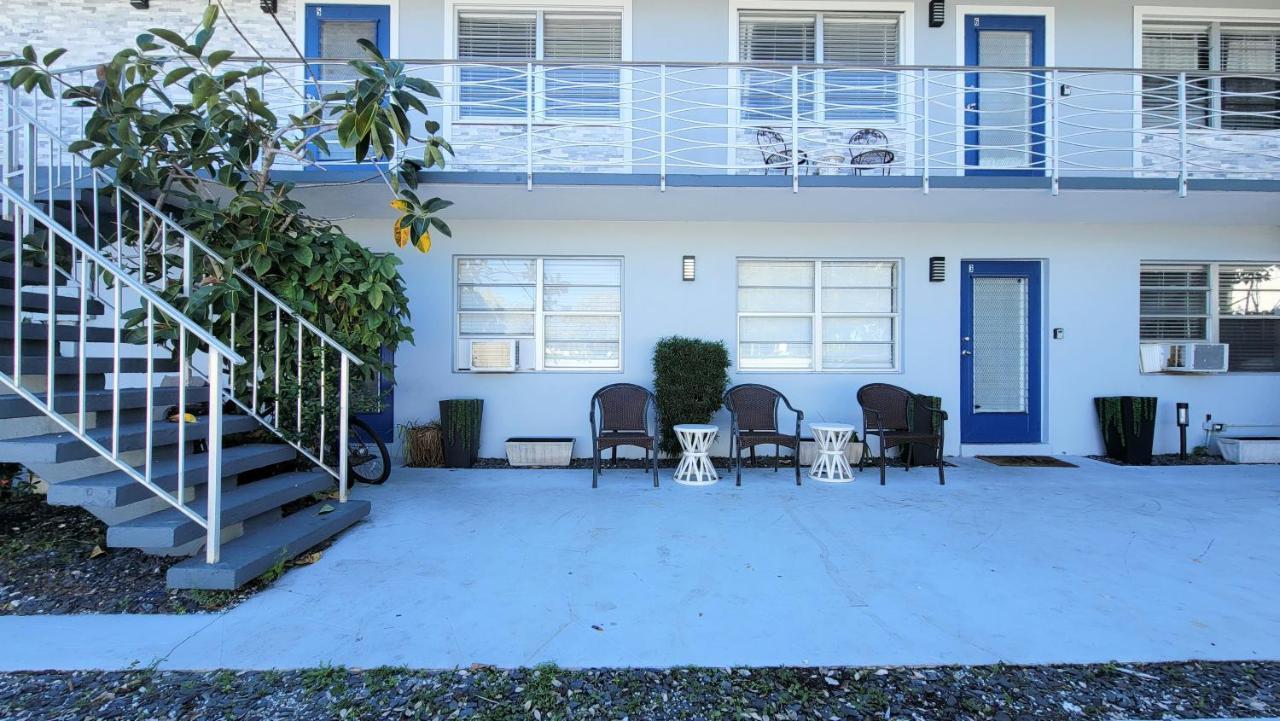 Beachway Inn Lantana Ngoại thất bức ảnh